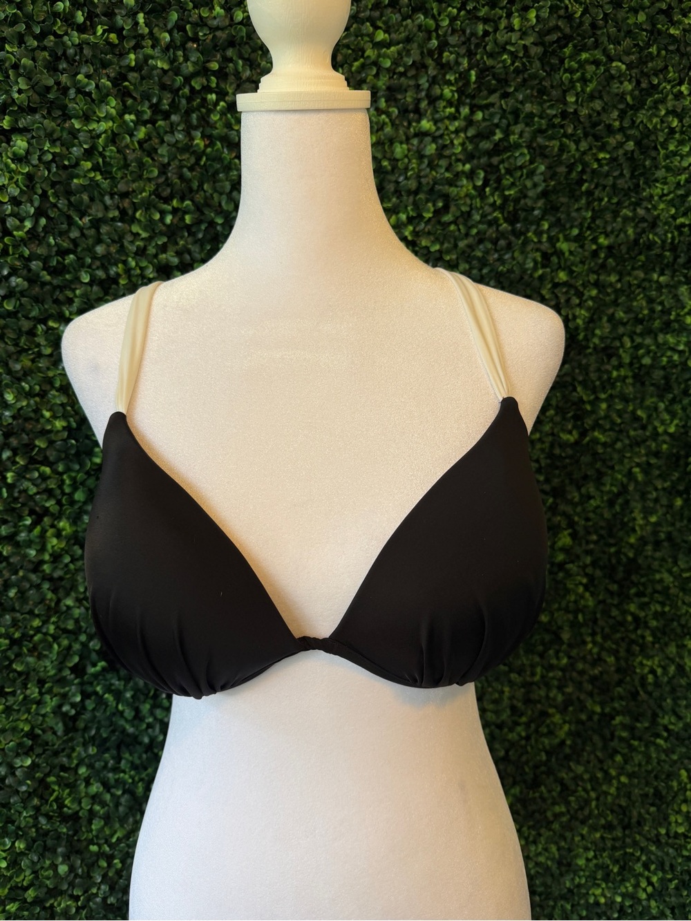 Victoria’s Secret Black Bikini Top with extra padding pushup 34DD